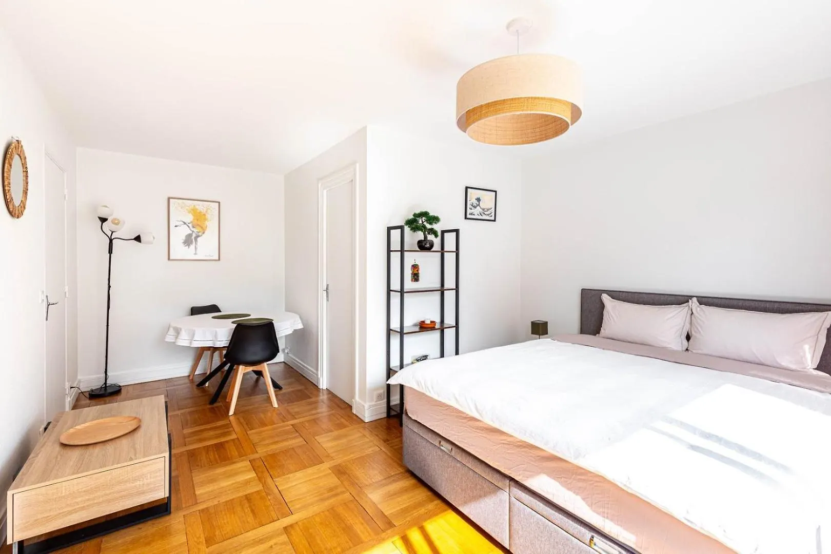 Guestready - Serene Retreat With A Balcony Paris